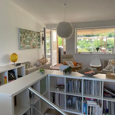 Apartment Apparemment De Charme Racisce